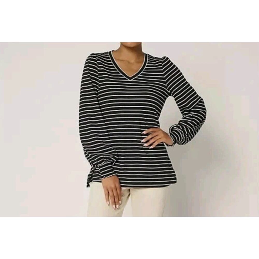Belle Kim Gravel Small Black & White Stripe Slub Knit Pinstripe Top A695696 NWOT